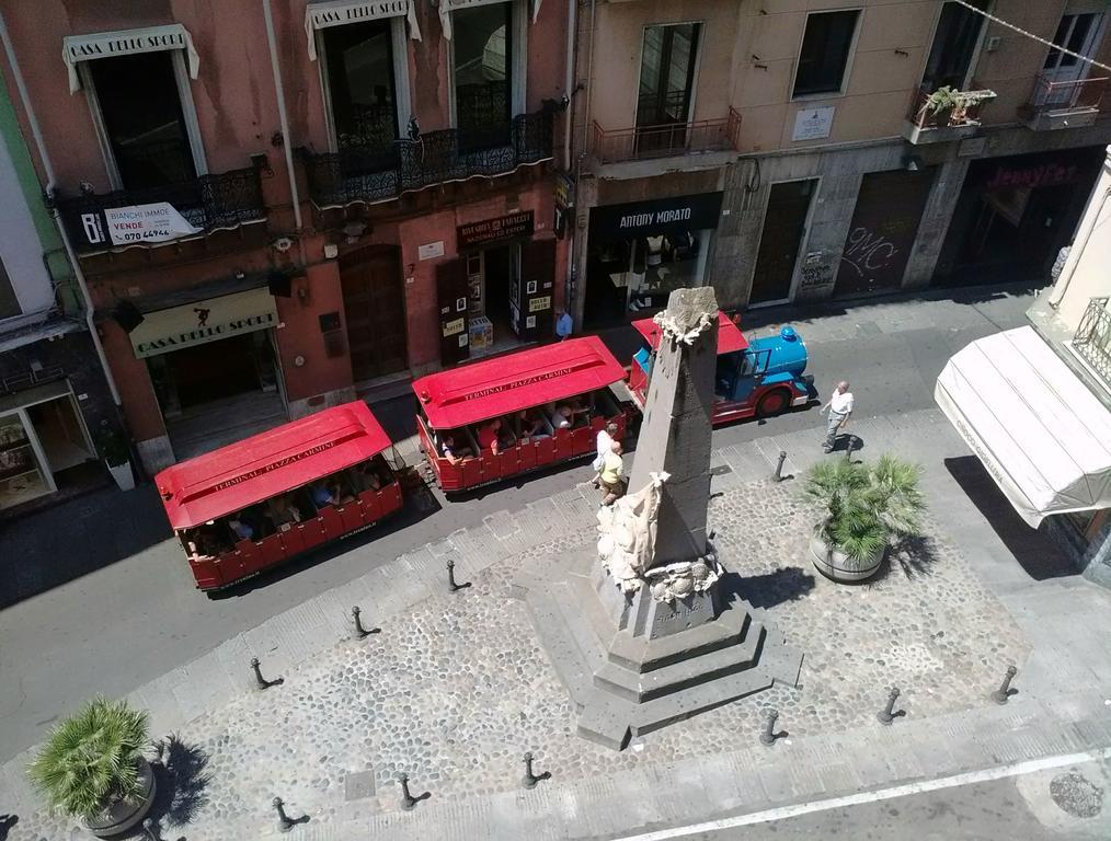 Piazza Martiri Rooms Cagliari Eksteriør bilde
