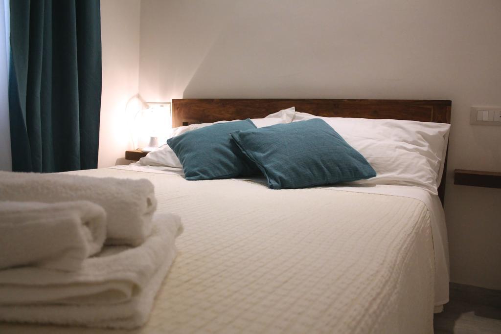 Piazza Martiri Rooms Cagliari Rom bilde